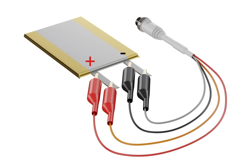 NEWARE-Schematic diagram of pouch cell connection using alligator clip fixture(1)